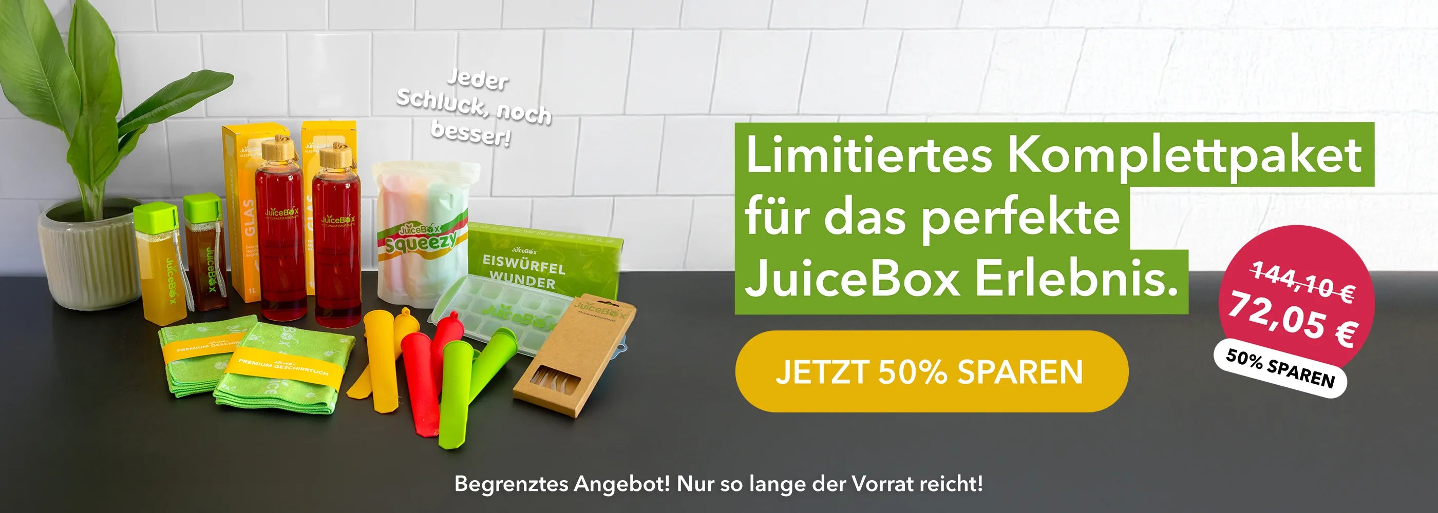 Promotion for free glass straws with purchase of four boxes on a green background.